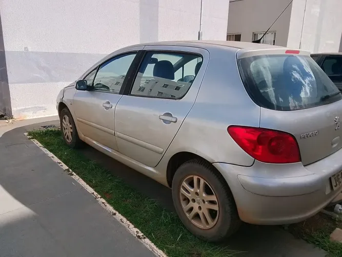 Peugeot 307 Feline/griff/premi. 2.0 Flex 5P Aut. 2008