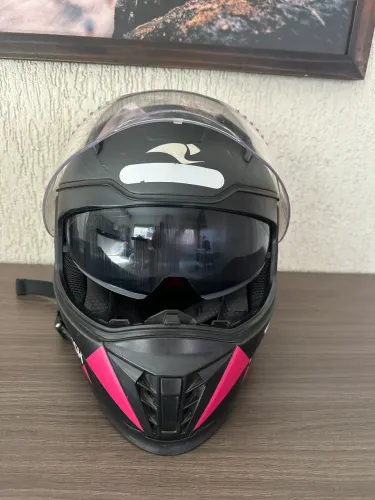 Capacete