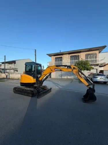 Mini escavadeira Sany SY35U