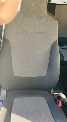 Vendo par de banco do kwid 2018