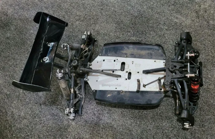 Chassis Automodelo Buggy 1/8 Mugen MBX6