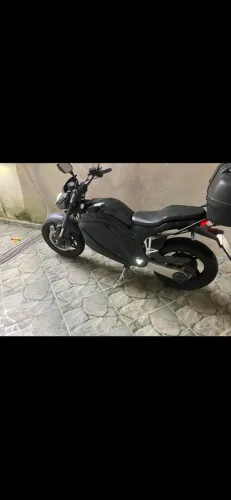 Moto Voltz EVS 3000W Elétrica 2023 - Excelente Estado