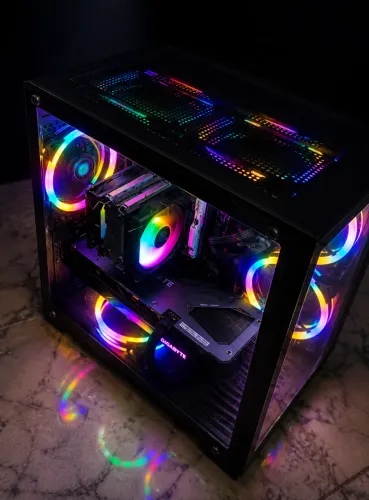 PC GAMER COMPLETO - XEON + RX 7600 + 24GB RAM + RGB