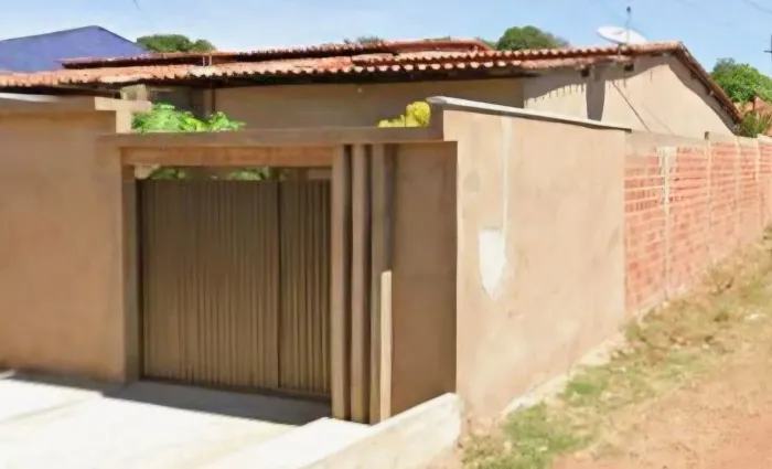 Linda Casa à Venda em Buriti Bravo - MA