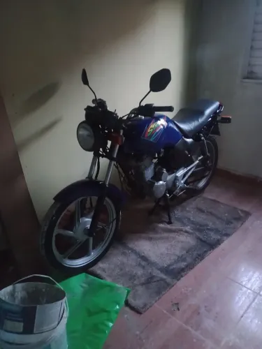 Strada 200 vendo 3.000