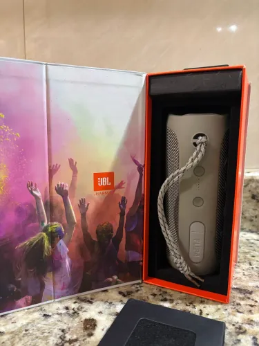 JBL FLIP 4