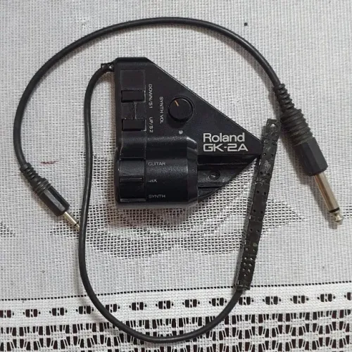 Transforme seu violão de aço ou guitarra em Midi com Gk2A Roland