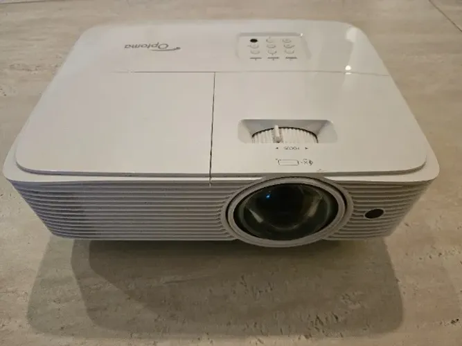 Projetor Optoma GT1080HDR, 3800, Curta Distância, 4K Suport