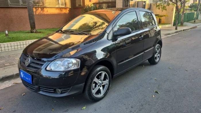 Volkswagen Fox Plus 1.0mi/ 1.0mi Total Flex 8V 4P 2010