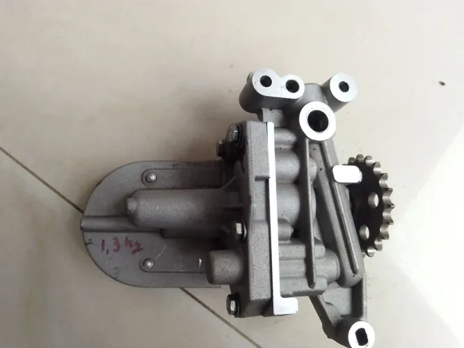 Bomba de óleo Peugeot 1.4