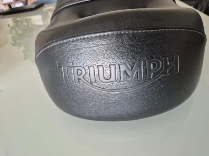 Banco Triumph T100 Bonneville King & Queen