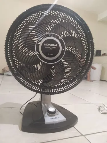 Ventilador Mondial Preto Super Turbo