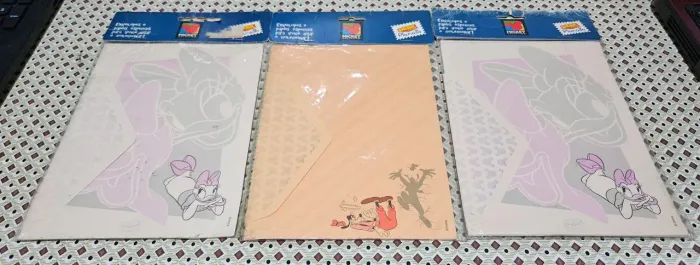 Lote Papéis de Carta Disney, com 3 pacotes LACRADOS!! (Vintage, raro, colecionador)