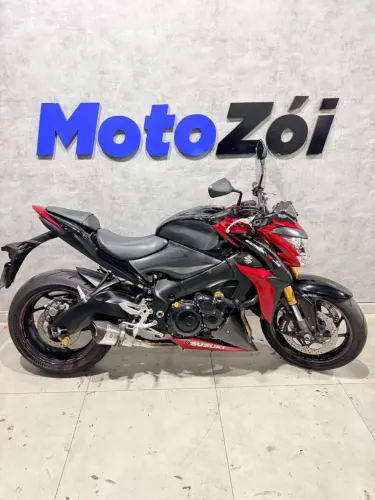 SUZUKI GSX-S1000 ABS VERMELHO 2017