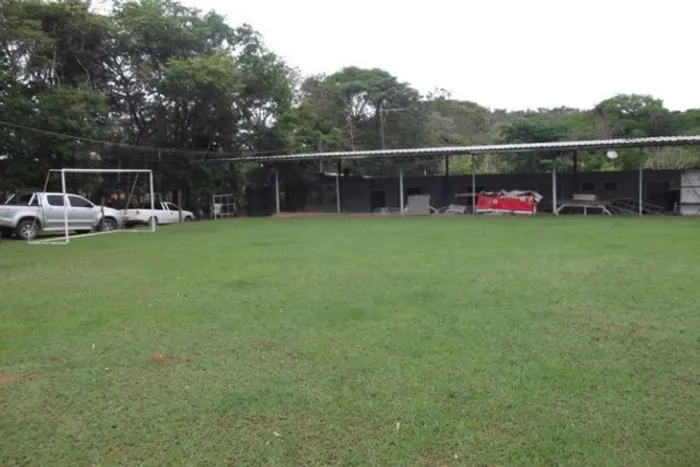 Linda fazendinha de 20.000 m² as margens do Rio, Jaboticatubas(Temos varias opções)