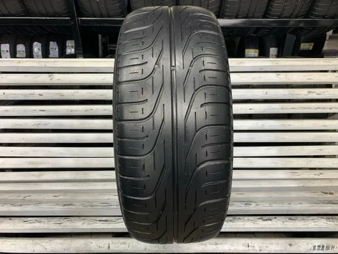 Pneu 225/55/16 Pirelli P6000 R$229,00 (Usado) / Pneu 225/55R16