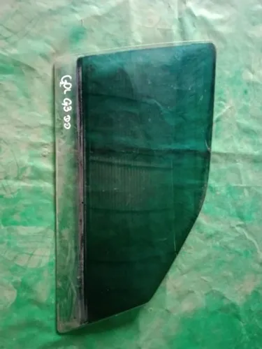Gol G3 dianteira L.d 2004