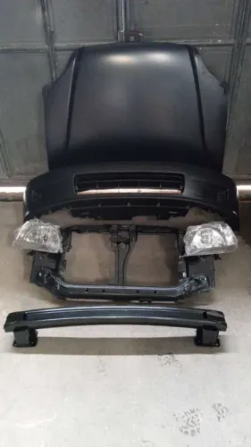 Farol e pára-choque Honda civic 99/2000