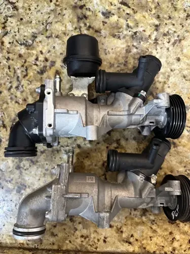 Bomba d?água Mercedes Mercedes A200 A250 GLA 200 Gla250 Cla200 Cla 250 A45 Cla45