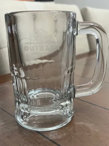 Caneca chopp Outback nova 500ml vidro 