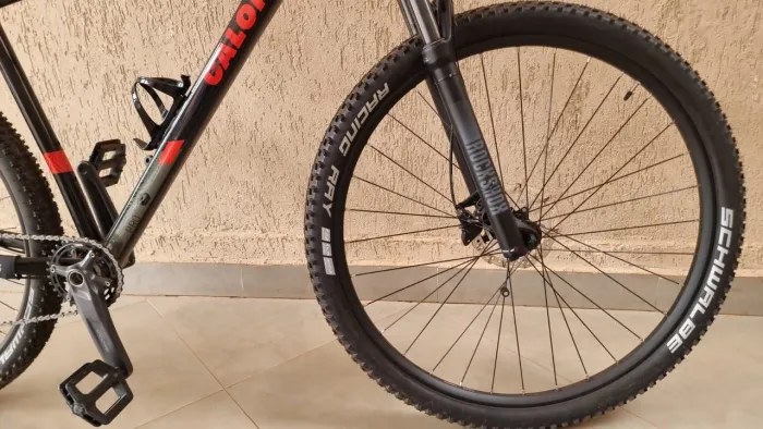 Bicicleta Caloi EXPLORER PRO Mountain Bike Aro 29