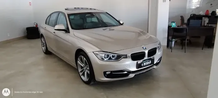 BMW 2014 Active flex km baixo