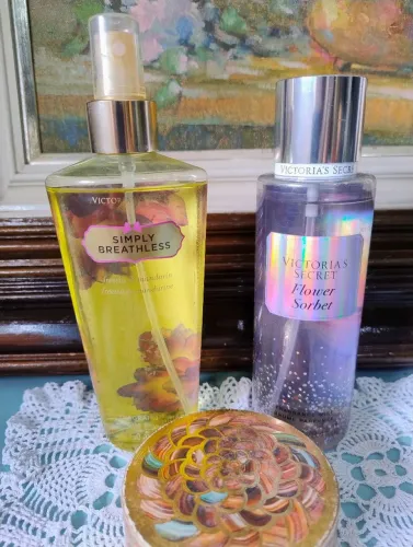 Victoria secret descontinuado body Splash frésia e mandarin 