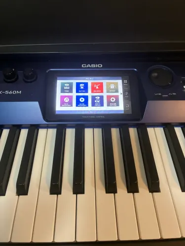 CASIO PRIVIA PX-560M