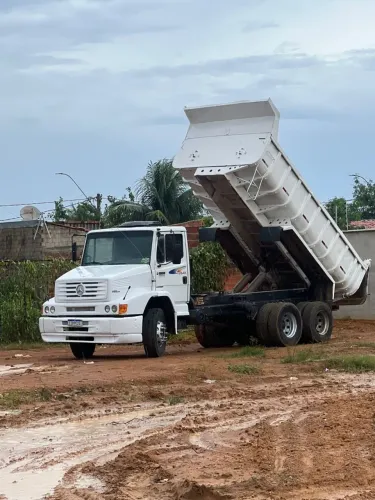 Trabalhamos com 396 itens para construções