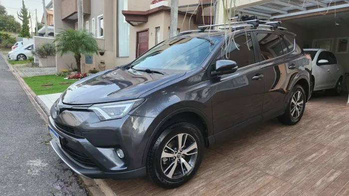 Toyota RAV4 2.0 Top 4X2 16V Aut. 2018