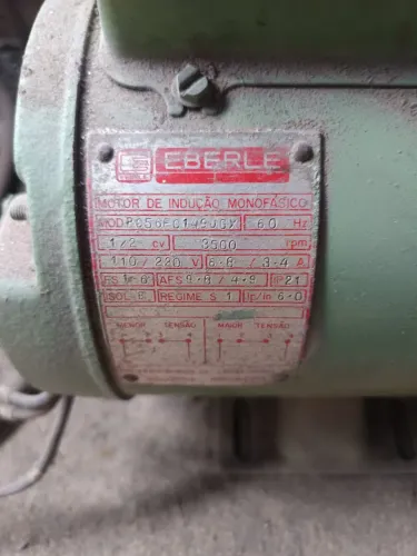 Motor Eberle de Indução Monofásico 1/2cv
