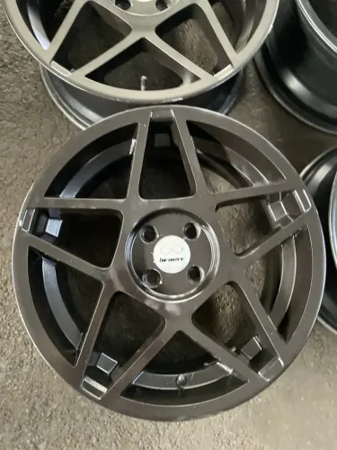 Rodas Infinity Aro 17 tala 7.5 furacão 4x100