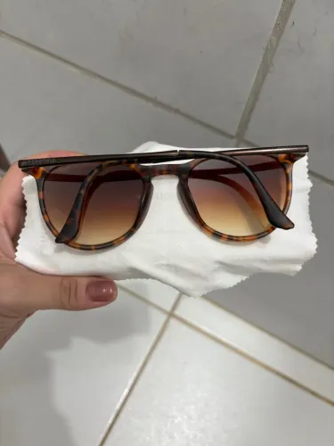 Oculos de sol ferrovia