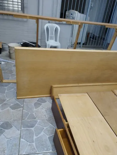 Sofá Cama Box baú com Gavetas otm  estadoe Painel em Madeira