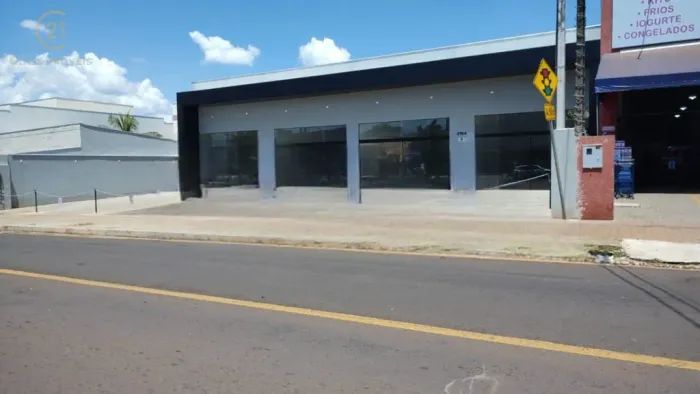 Loja para alugar em Londrina, Antares, com 93 m²