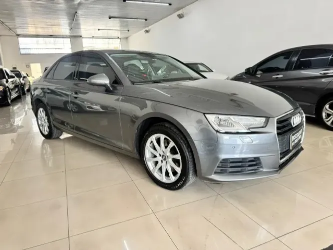 Audi A4 Attraction 2.0 TFSI 190cv S Tronic 2018