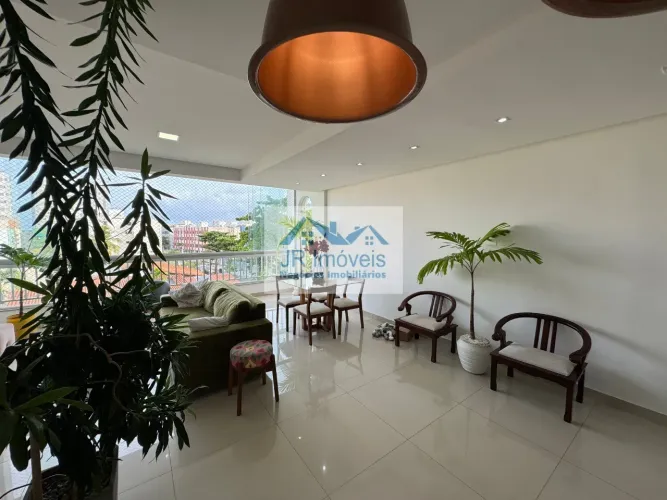 Apartamento a Venda de 3 Quartos com 1 Suíte no Costa Azul - Salvador/BA.