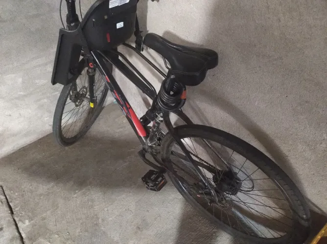 Bicicleta Alumínio aro 29 24 velocidades