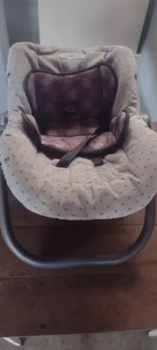 Cadeirinha de bebê - Bebê conforto