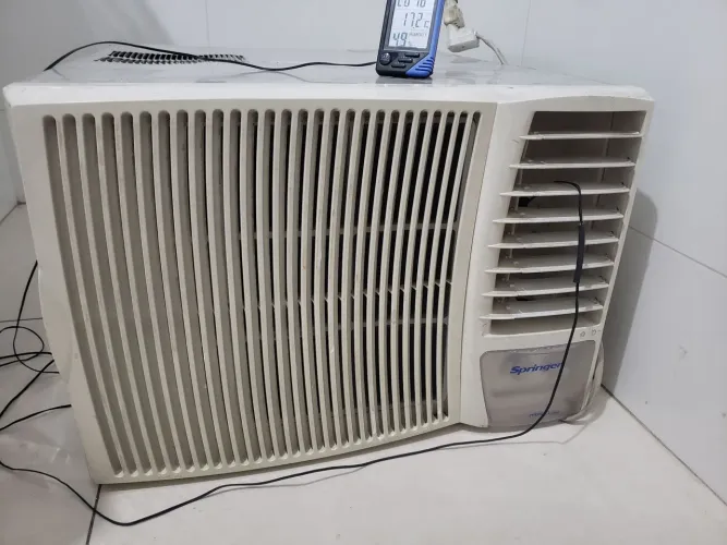 Ar Condicionado Springer 12.000 BTUs 127v