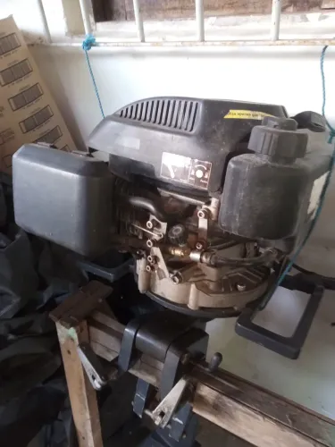 Motor bem conservado 6.5 AHP