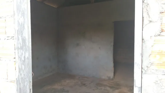 76901-266Vende_se essa casa :7x8 terreno 12x25