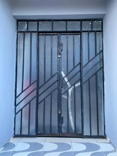 Porta Grande de ferro 