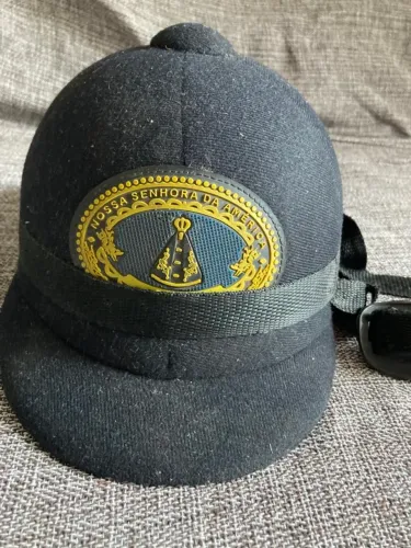 Capacete de proteção para Vaquejada/Hipismo - Cor preto!