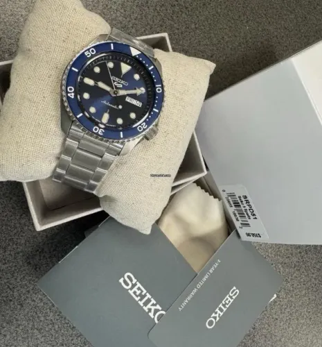 Seiko 5 Sports mostrador azul