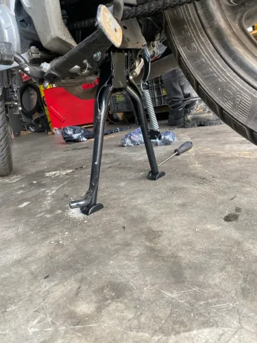 Pesinho central para moto, novo.