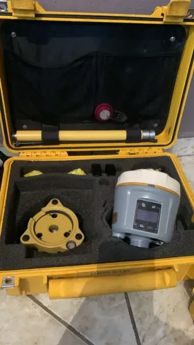 GPS GNSS RTK - T10 - USADO