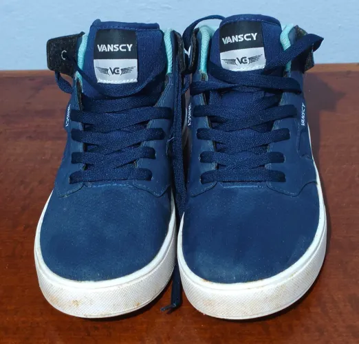Tênis Vancy feminino cano alto