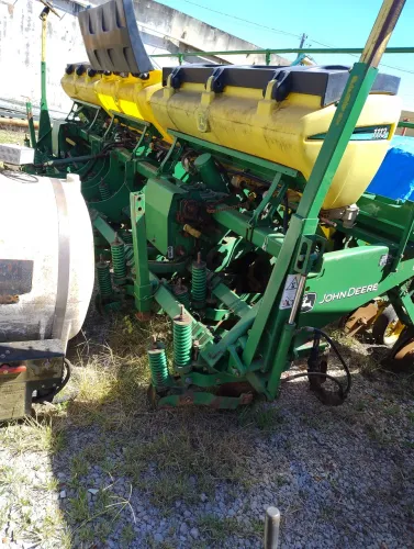 Plantadora John Deere plantadeira 1113