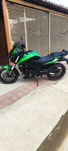 Moto semi nova 2 revisões feitas na consecionaria